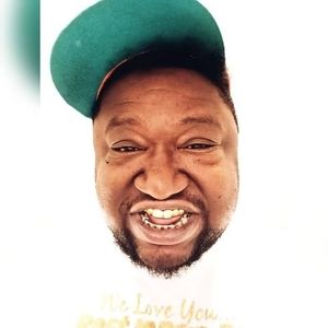 Meet your Posher, Isaiah